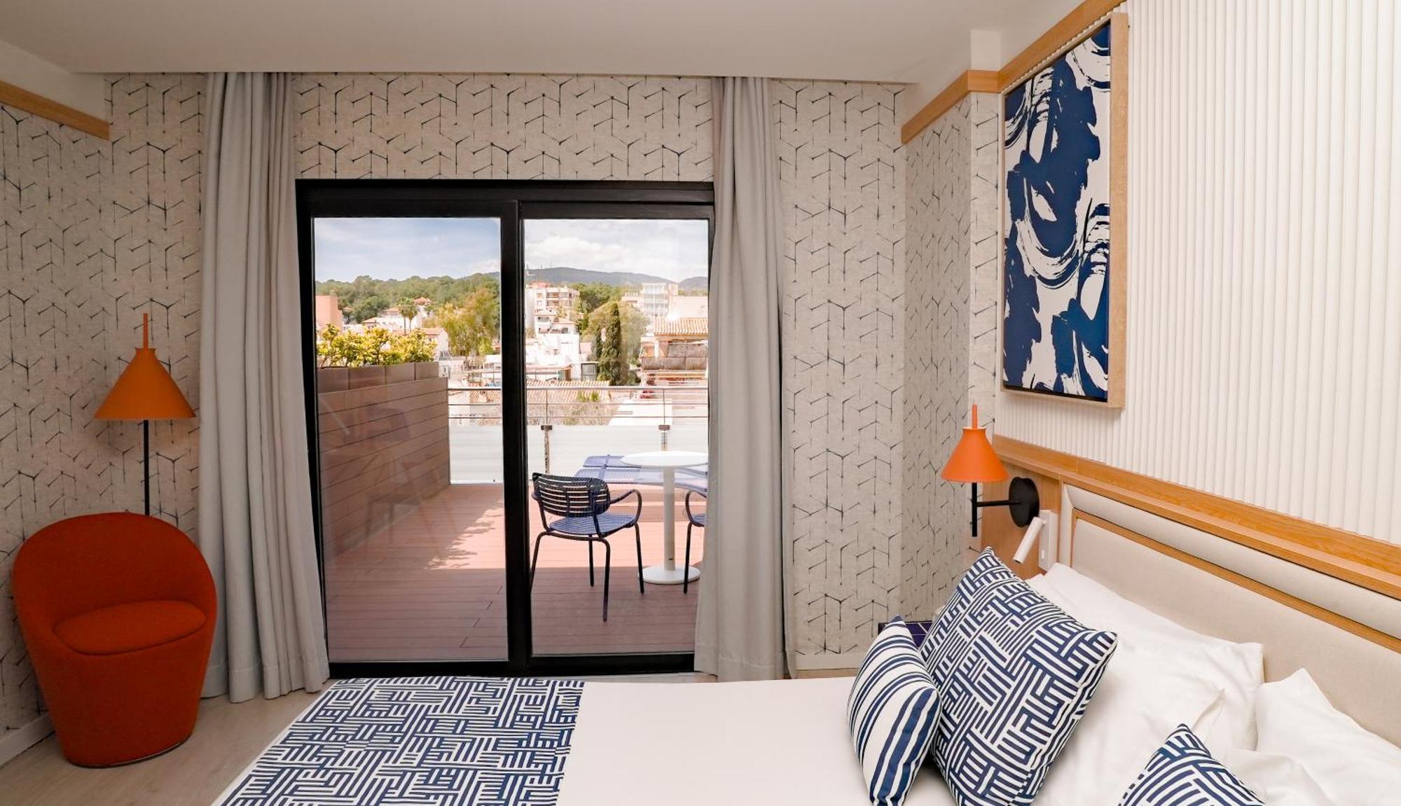 Superior Room Terrace